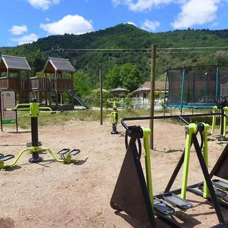 Mobil 8 Pers Avec Terrasse Au Chambon De - Api-1-52-428 Camping