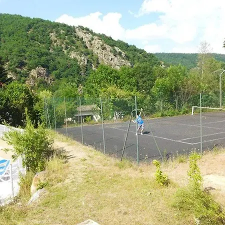 Mobil 8 Pers Avec Terrasse Au Chambon De - Api-1-52-428 Vorey